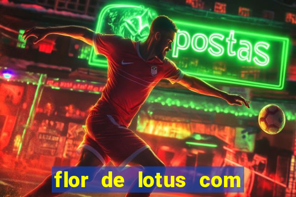 flor de lotus com lua tatuagem
