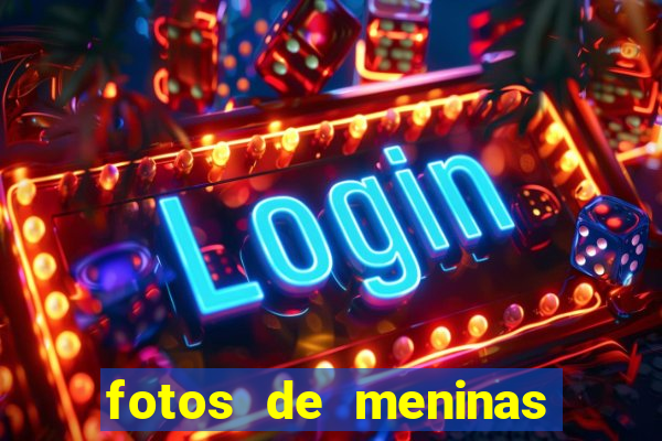 fotos de meninas no espelho fake